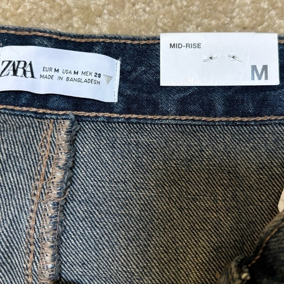 Zara NWT Denim mini skirt 100% Cotton size Medium 28 with angular hems 🦋 - Picture 6 of 8